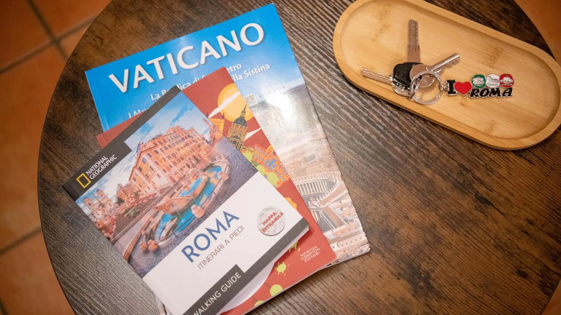 Welcoming Vatican Garden Home Rome