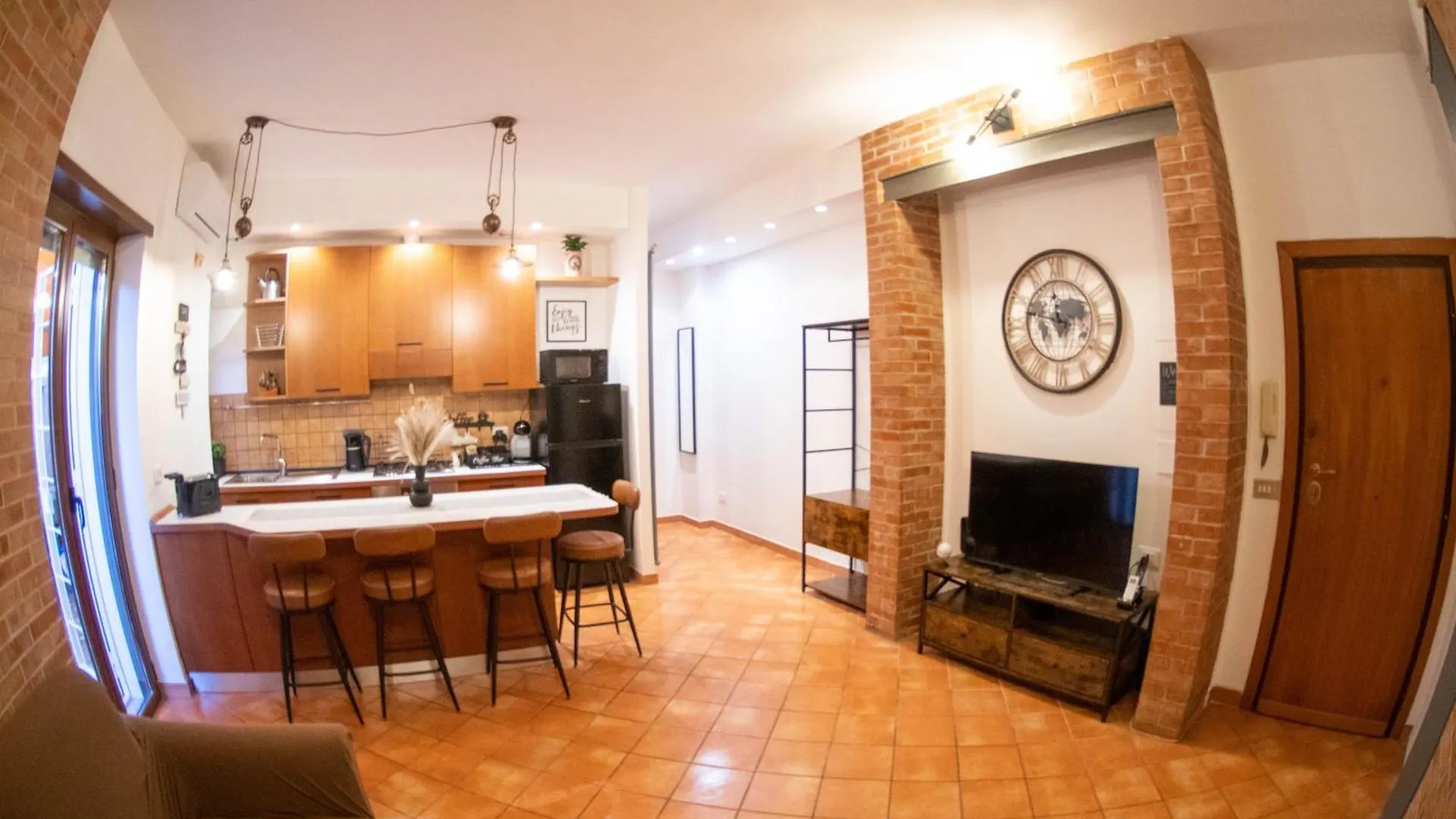 Welcoming Vatican Garden Home Rome Apartment