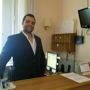 Lazzari Hotel