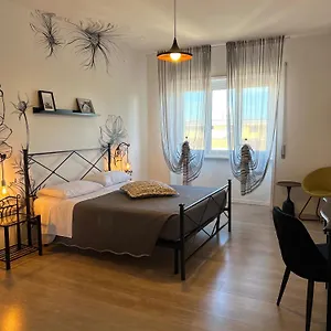 Apartment Eufonia Vinyl Friendly, Rome