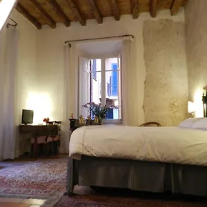 Vicolo Del Lupo Bed and Breakfast